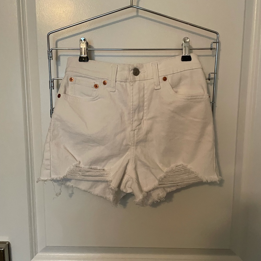 Levi white denim shorts